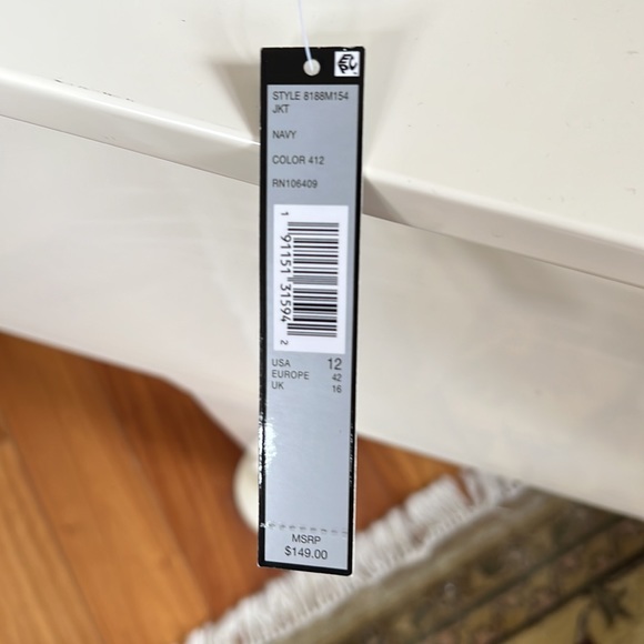 Women’s Coat Tahari - Picture 3 of 6